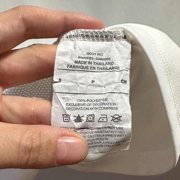 Nike tshirt - size S - like new - Picture 6 of 6